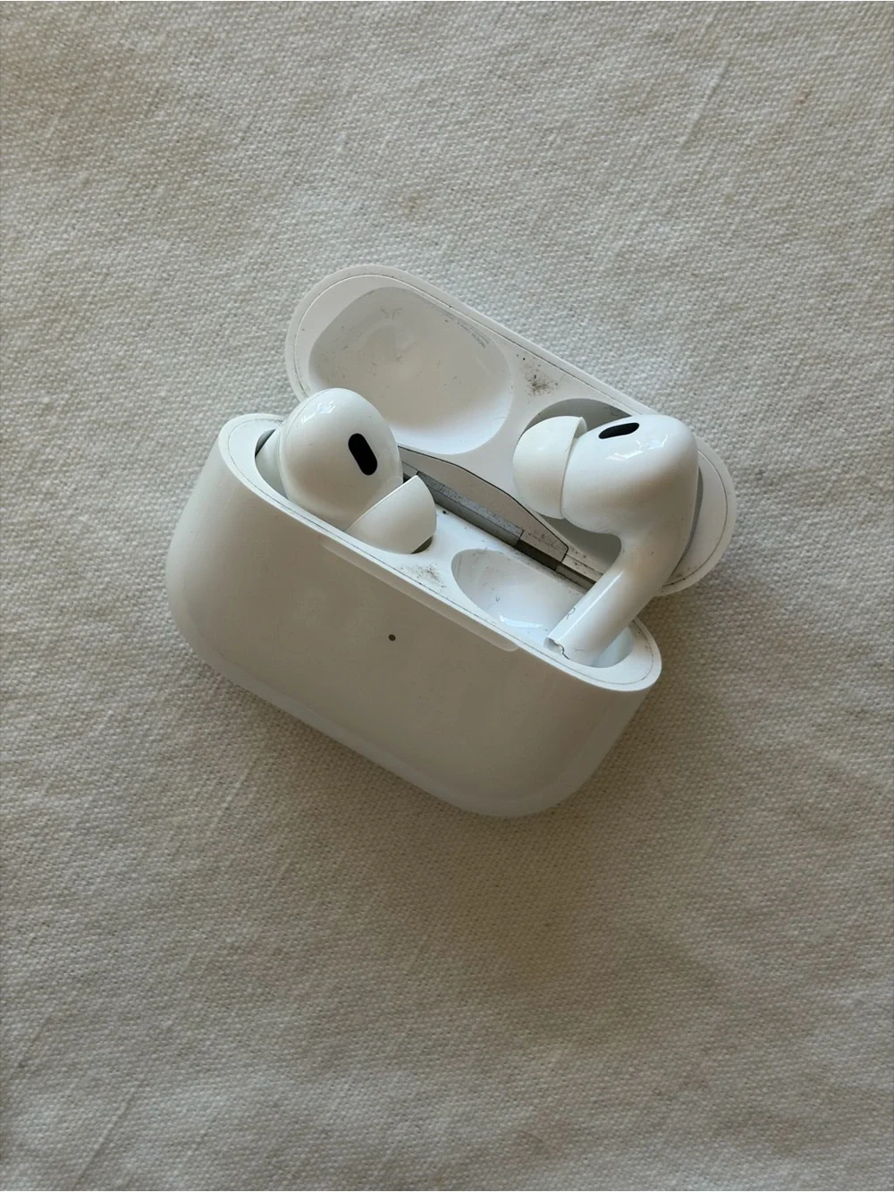 Apple noise cancelling